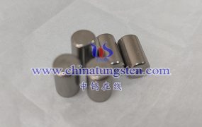 Barium Tungsten Cathodes Applied to Ion Trap