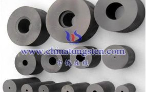 In What Aspects Is The High Strength of Cemented Carbide Embodied?