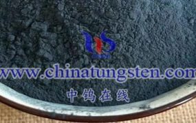 Surface Oxygen Vacancies in WO3