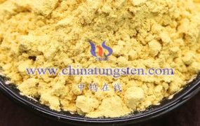 Electrochromic Performance of Vanadium-Doped Tungsten Oxide Nanowires