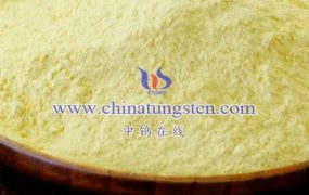 Chemical Properties of Vanadium-Doped Tungsten Oxide Nanowires