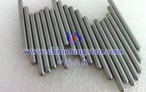 Is There a Need to Use a Separator Between the Molybdenum Electrode and the Glass?