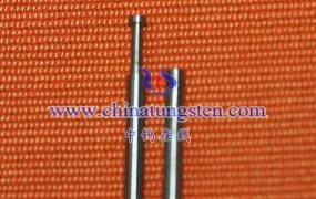 What Are the Main Features of Glass Smelted Molybdenum Electrodes?