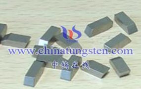 What Are Carbide Sawtooth Grains?