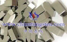 What Are Different Specifications of Carbide Sawtooth Grains?