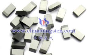 What Are Advantages of Carbide Saw Blades in Wood Product Processing?