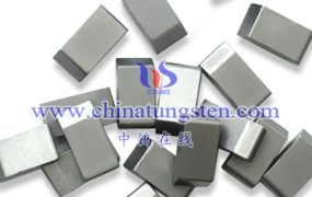 What Are Performance Characteristics of Cemented Carbide Sawtooth Grains?