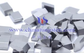 What Are Advantages of Tungsten Carbide Saw Blades Compared to Other Saw Blade Materials?