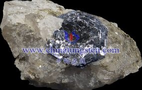 How Is Molybdenum Mined?