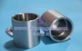 How to Avoid Electrochemical Corrosion Between Molybdenum Crucible and Furnace Body?