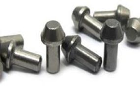 What Are Differences Between Tungsten Steel and Cemented Carbide?