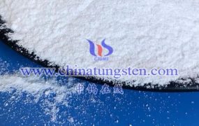 What is the Optimum Temperature for the Preparation of Ammonium Metatungstate by Thermal Decomposition?