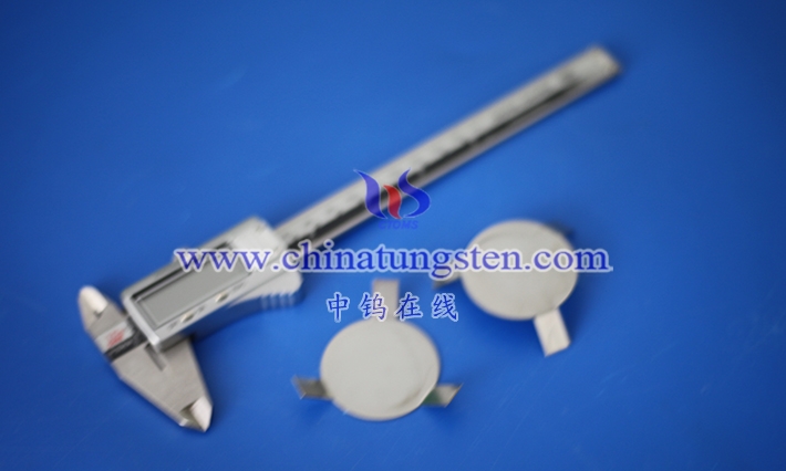 What Are the Applications of Molybdenum Foil in the Electronics and Information Industry?