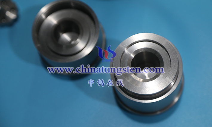 How do Alloy Compositions Optimize the Shielding Mechanism of Tungsten Alloy Shielding Containers?